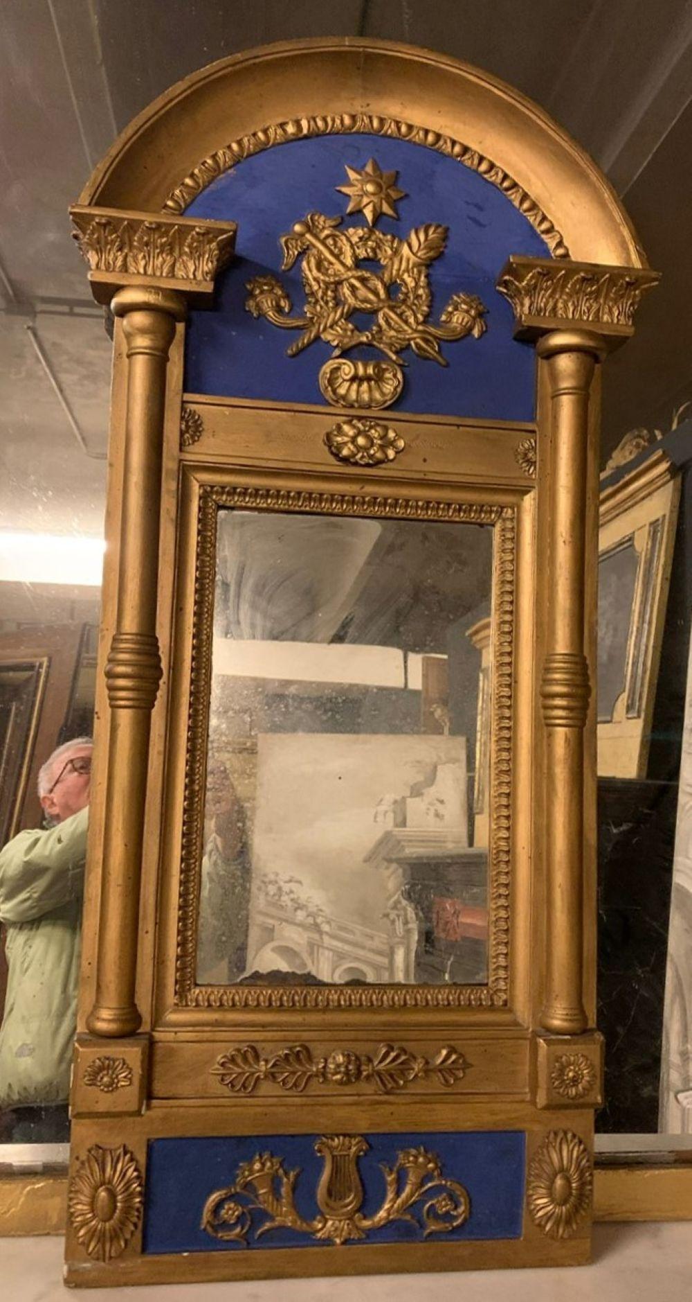 Italiano Specchio in legno laccato blu e oro, con simbolo della medicina, Italia in vendita