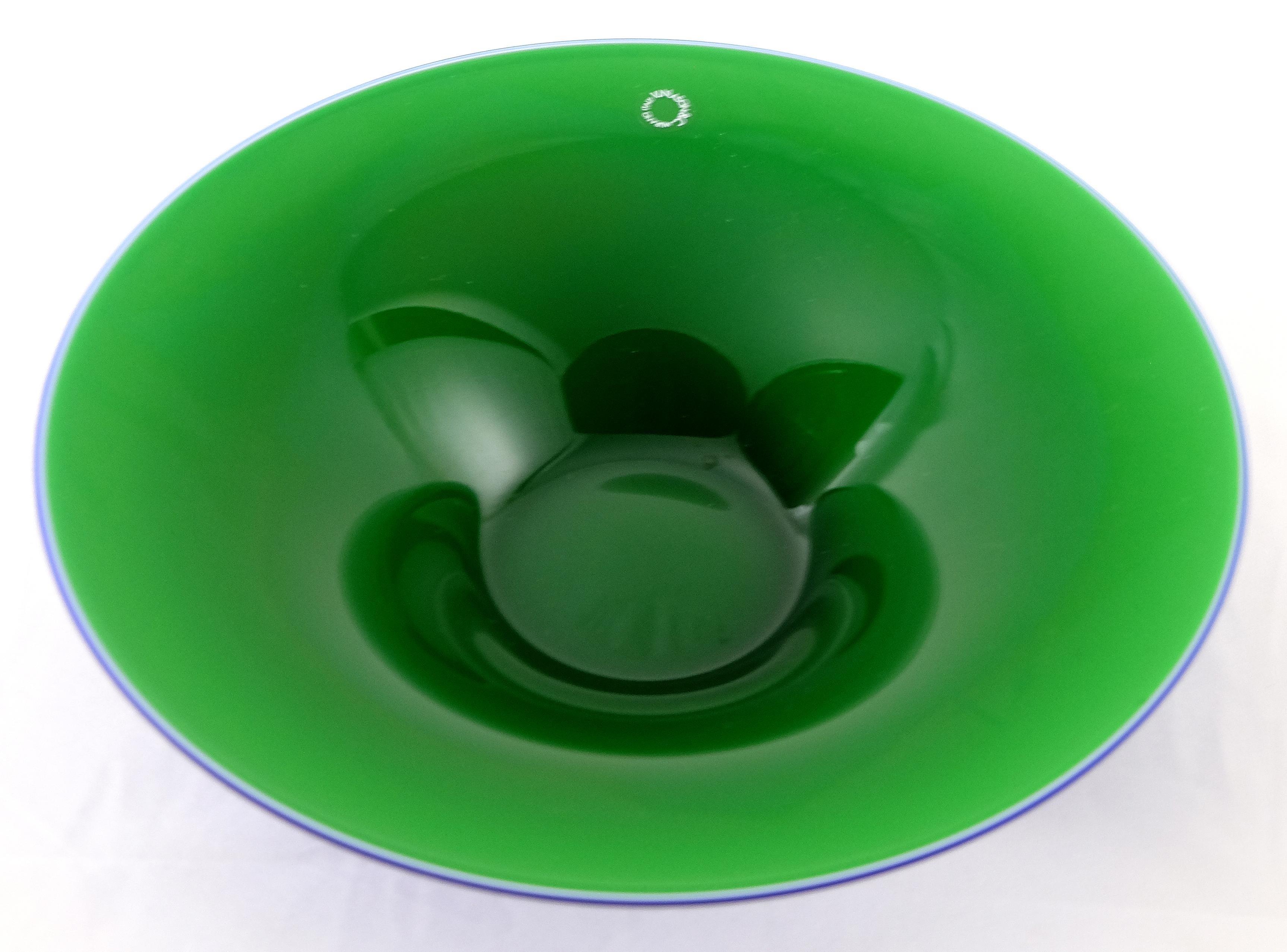 V. Nason & C. , Italy Blue and Green Blown Murano Glass Bowl 

Offered for sale is a green and blue Murano glass bowl or serving dish by V. Nason & C. The bowl retains the original label on the rim.
Vincenzo Nason established his glassworks,