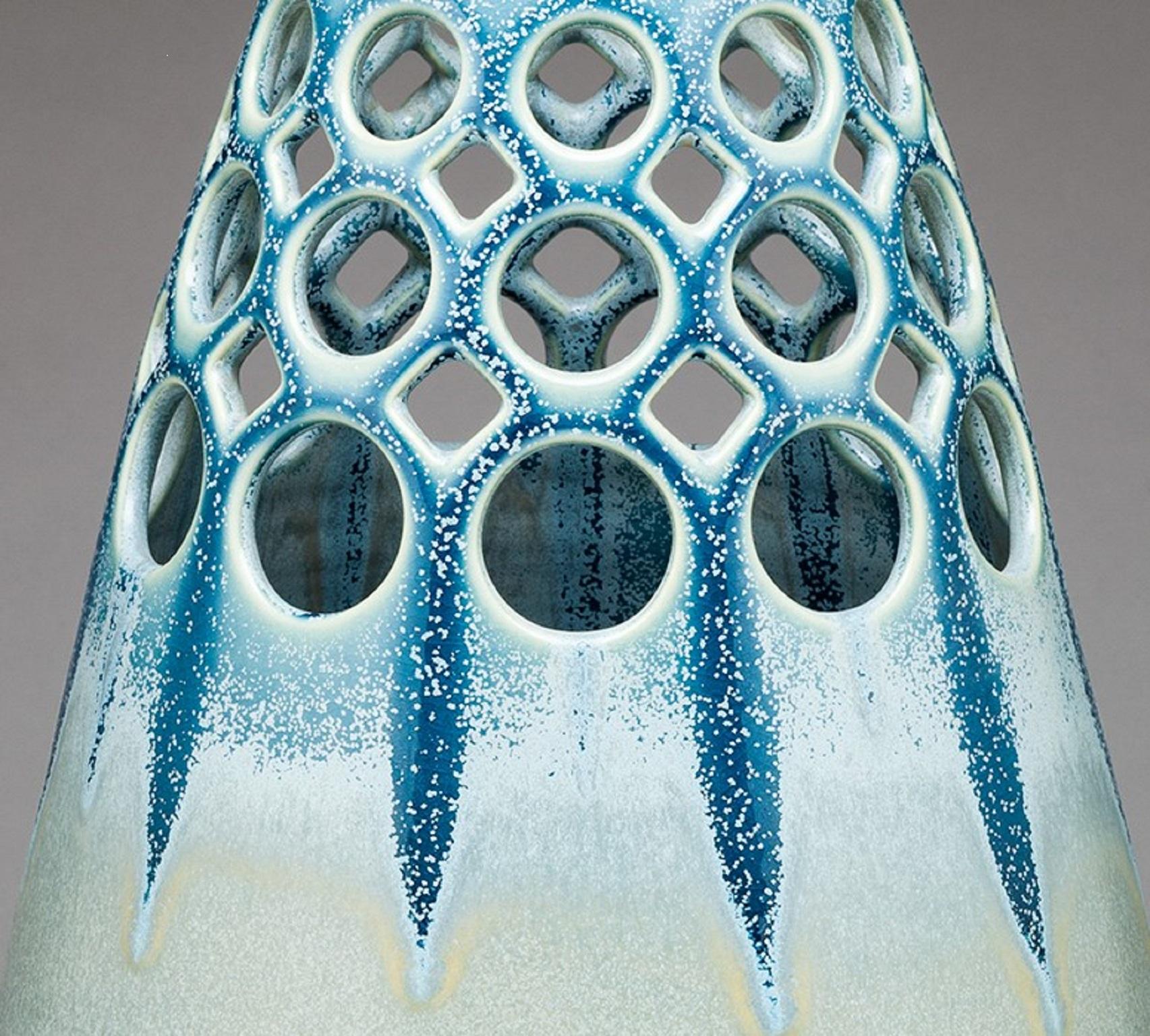 teardrop vase in dark green