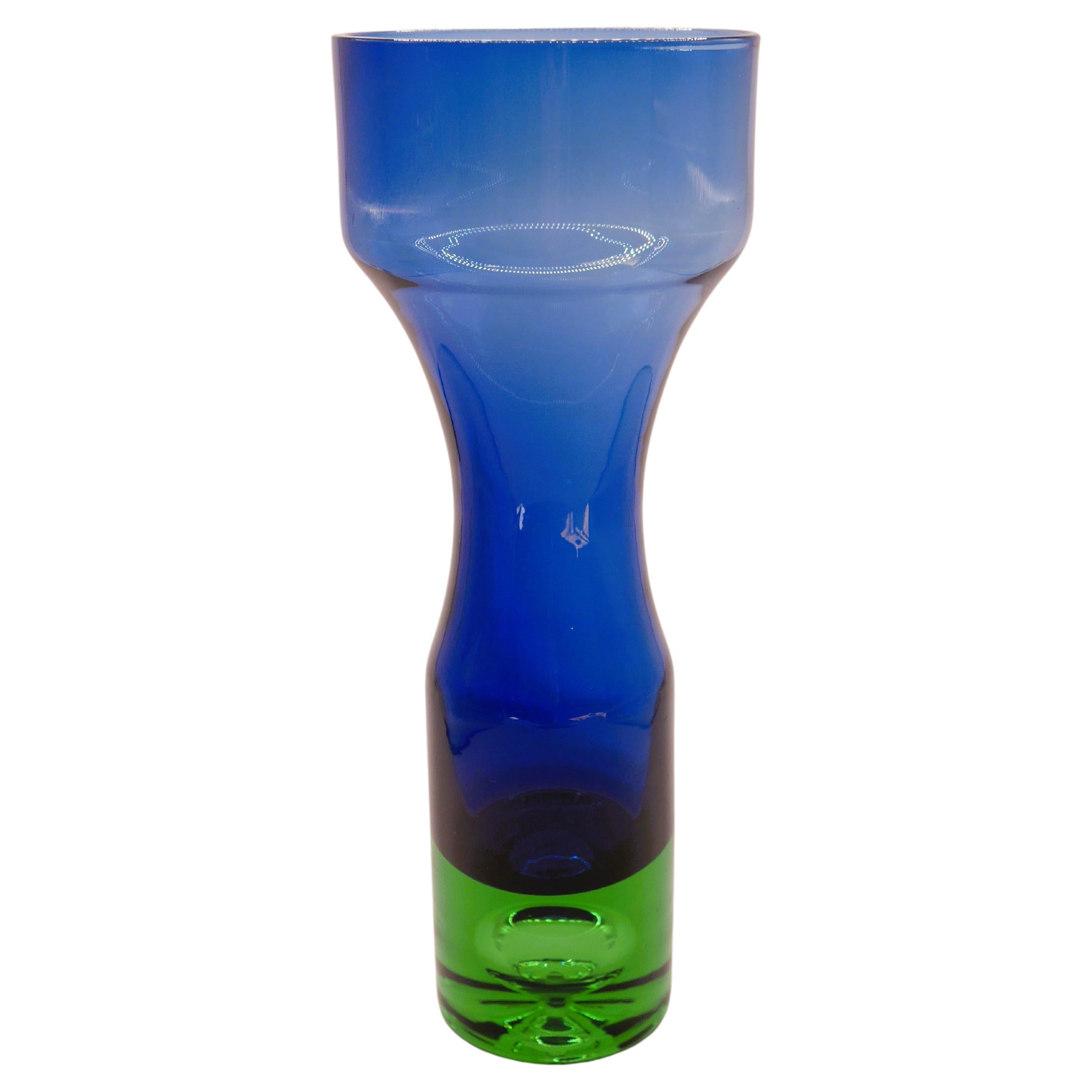 Vase en verre bleu et vert de Bo Borgström pour Åseda, Suède en vente