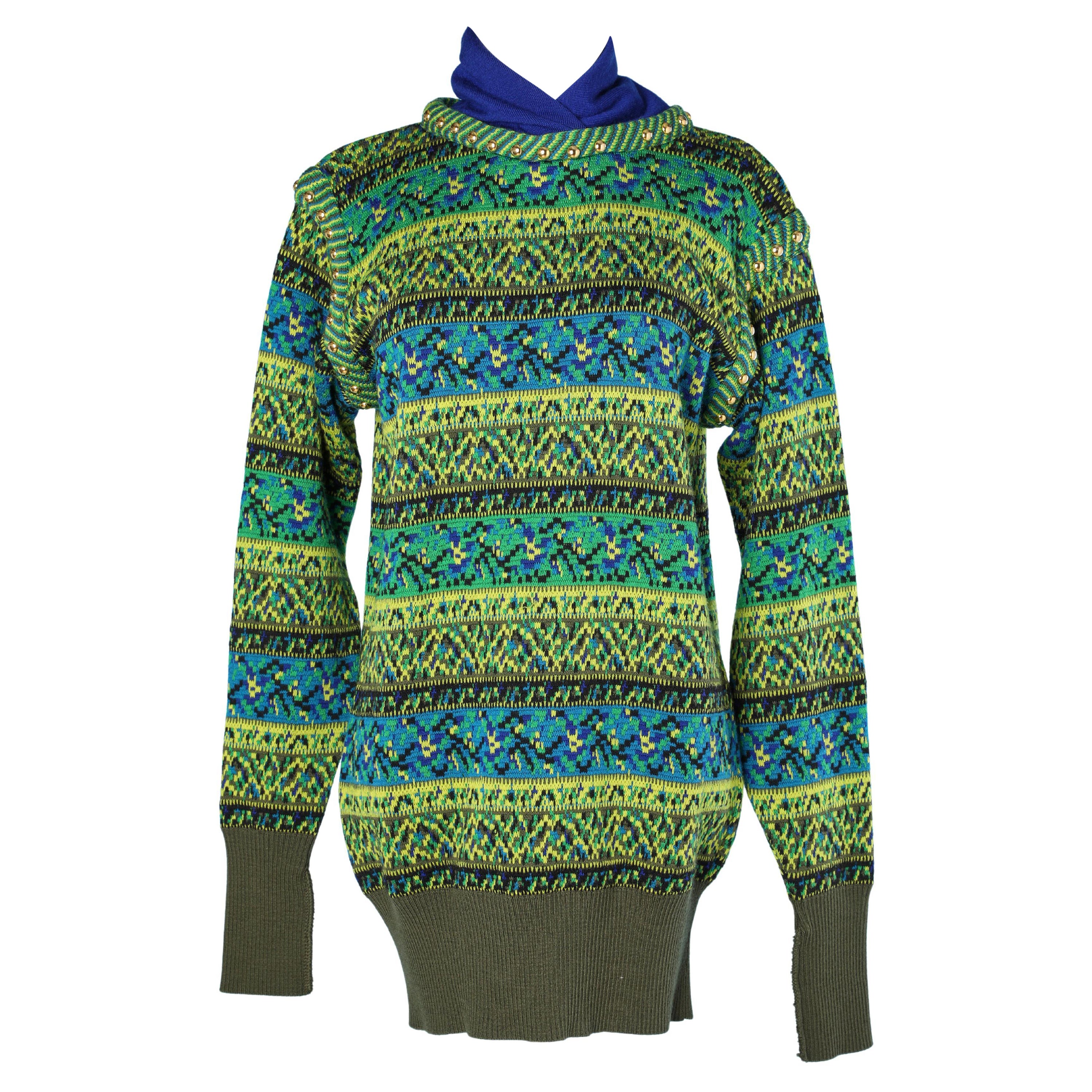 Maglione jacquard blu e verde con borchie dorate Yves Saint Laurent Rive Gauche