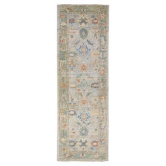 Moderner Sultanabad-Galerie-Wollteppich in Blau und Grün mit Blumenmuster