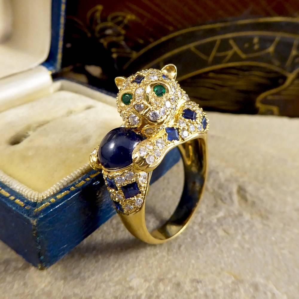 Blue and Green Sapphire, Diamond and Emerald Set 18 Carat Gold Cat Ring 4