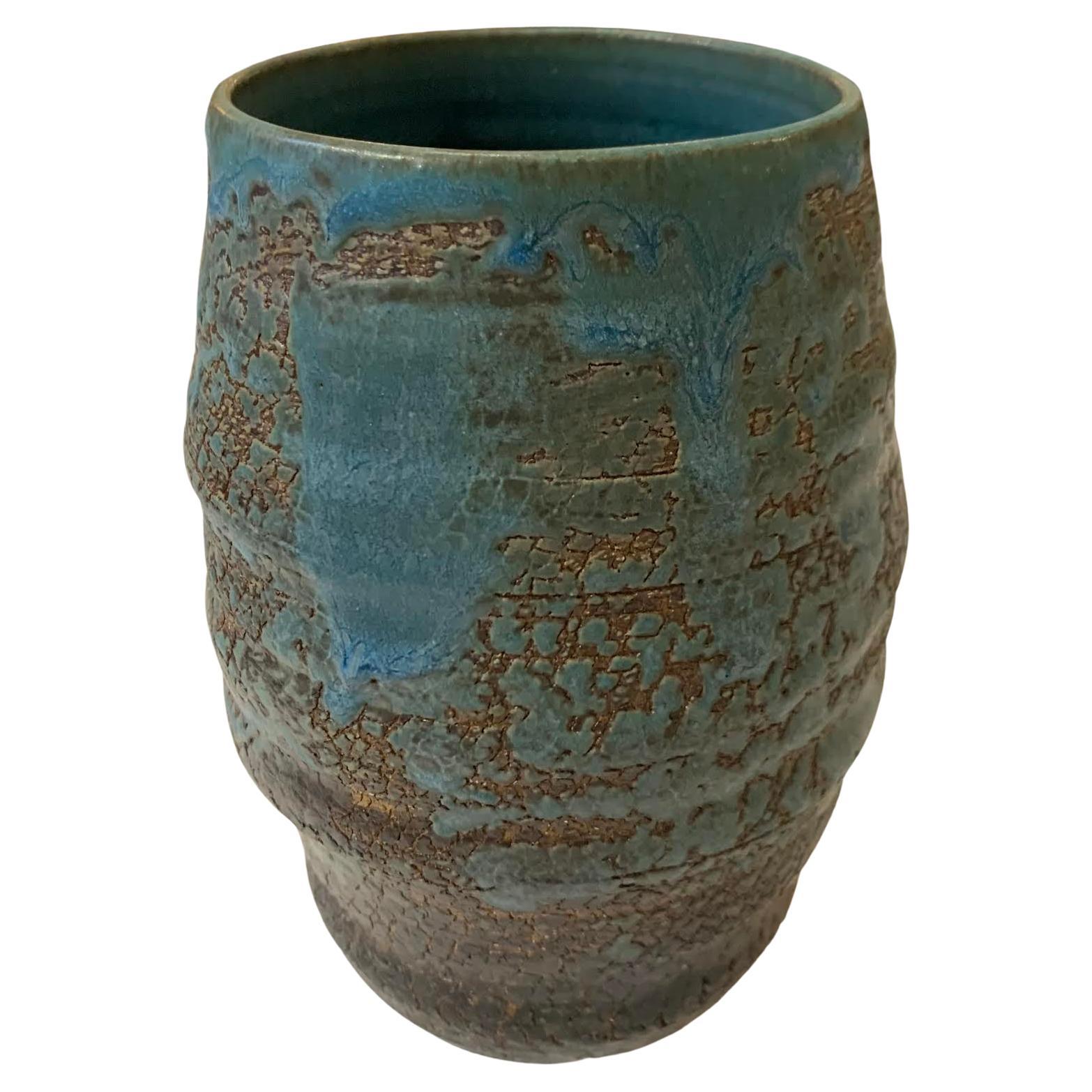 Blaue und graue handgedrehte Vase von Peter Speliopoulos, USA, zeitgenössisch im Angebot