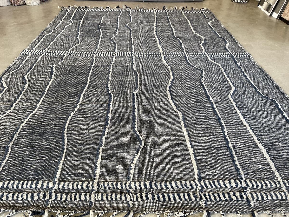 Blue and Grey Rustic Area Rug In New Condition For Sale In Los Angeles, CA