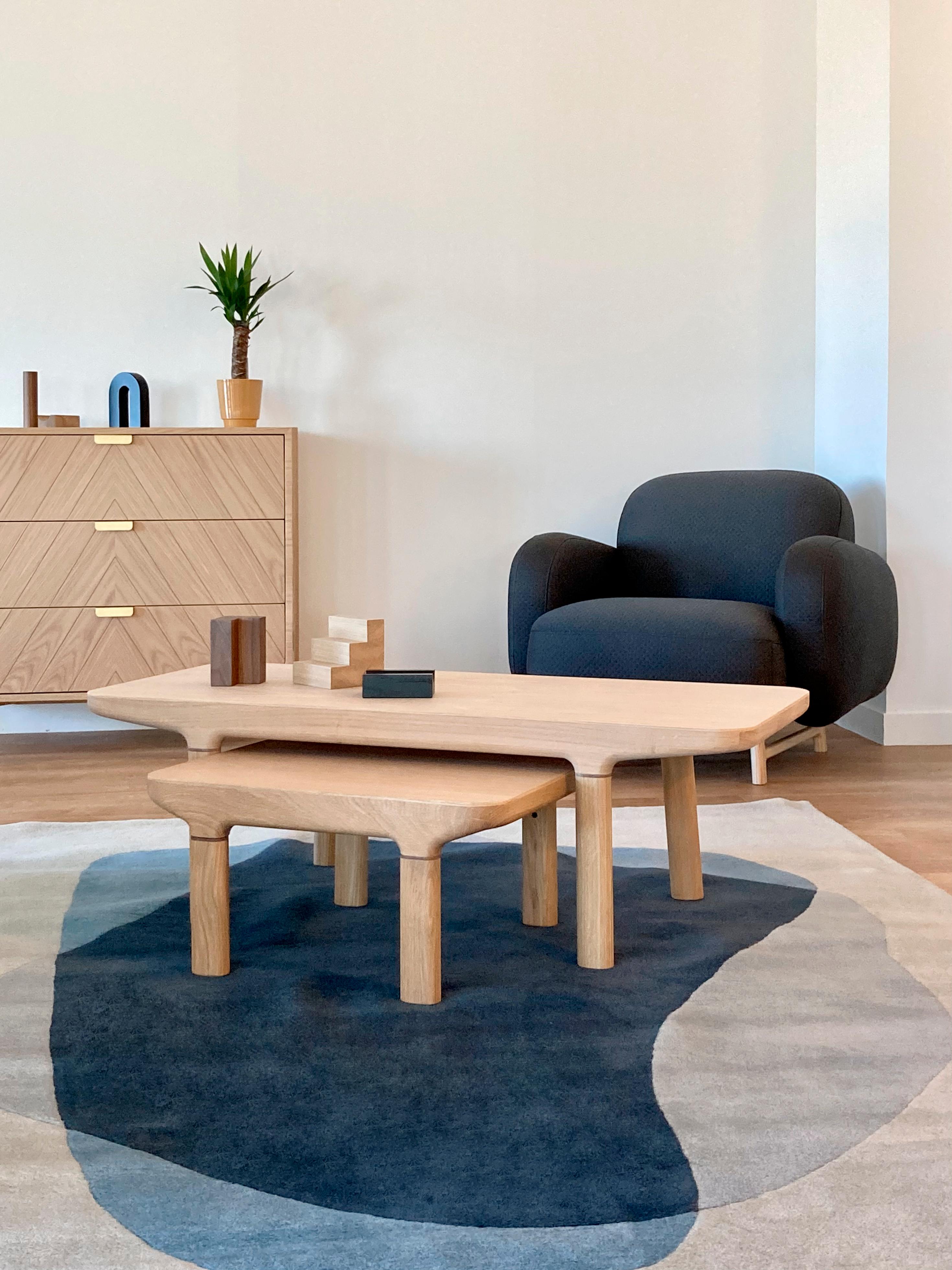 Serge-Teppich in Blau und Grau von HARTO im Zustand „Neu“ im Angebot in Geneve, CH