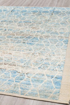 Blue and Ivory Trellice Tulu
