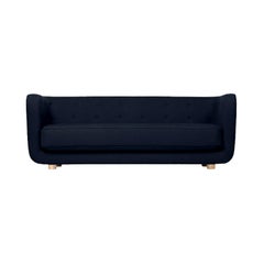 Raf Simons Vidar 3 Vilhelm-Sofa aus blauer und natürlicher Eiche von Lassen