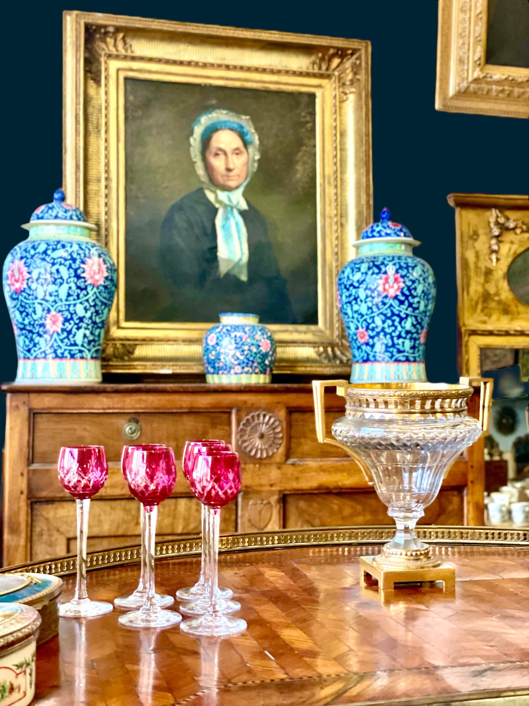 Blue and Pink Chinese Enamelled Porcelain Ginger Lidded Jar, Famille Rose For Sale 7