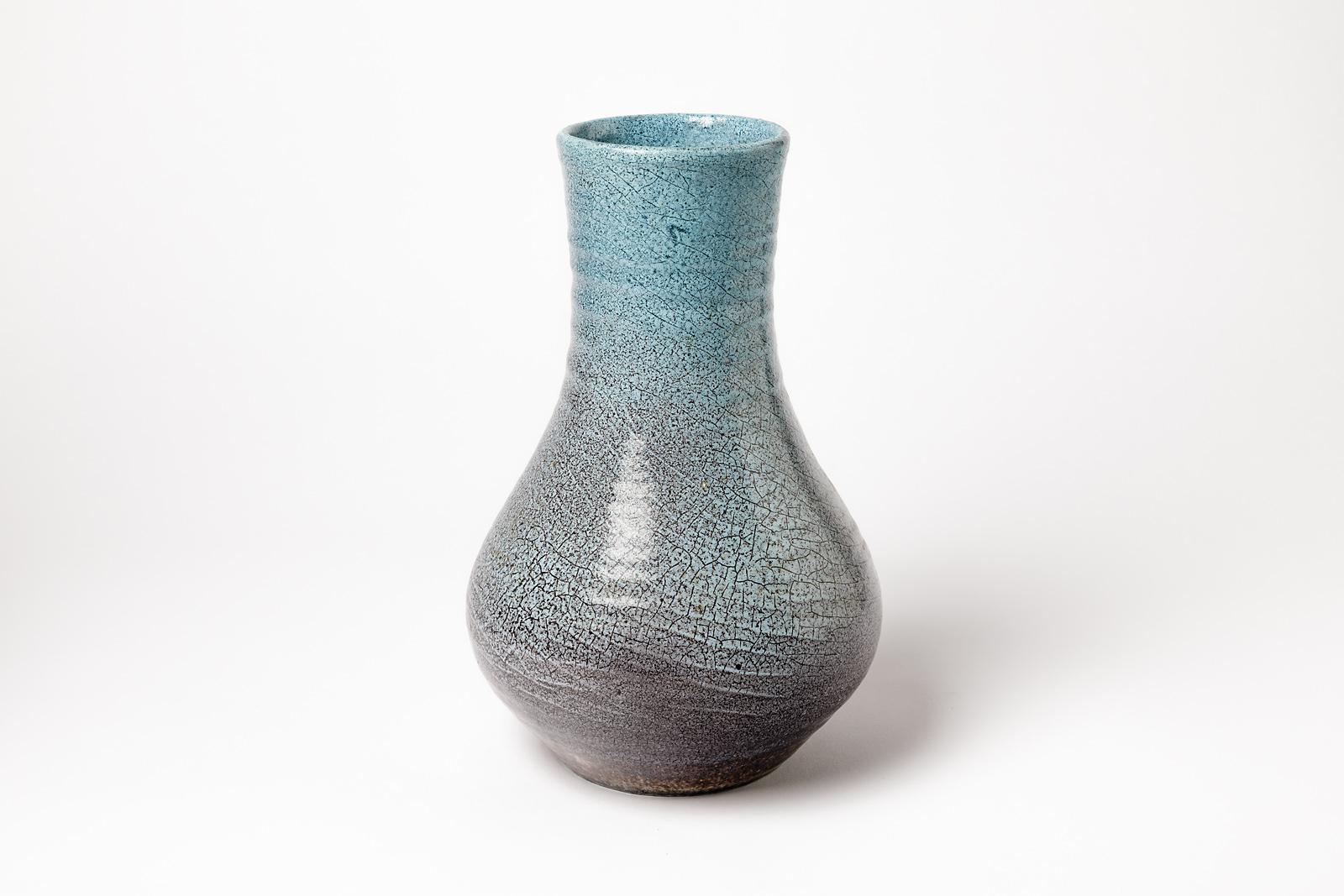 Mid-Century Modern Vase en céramique bleu et violet par Accolay, décoration française du milieu du siècle en vente