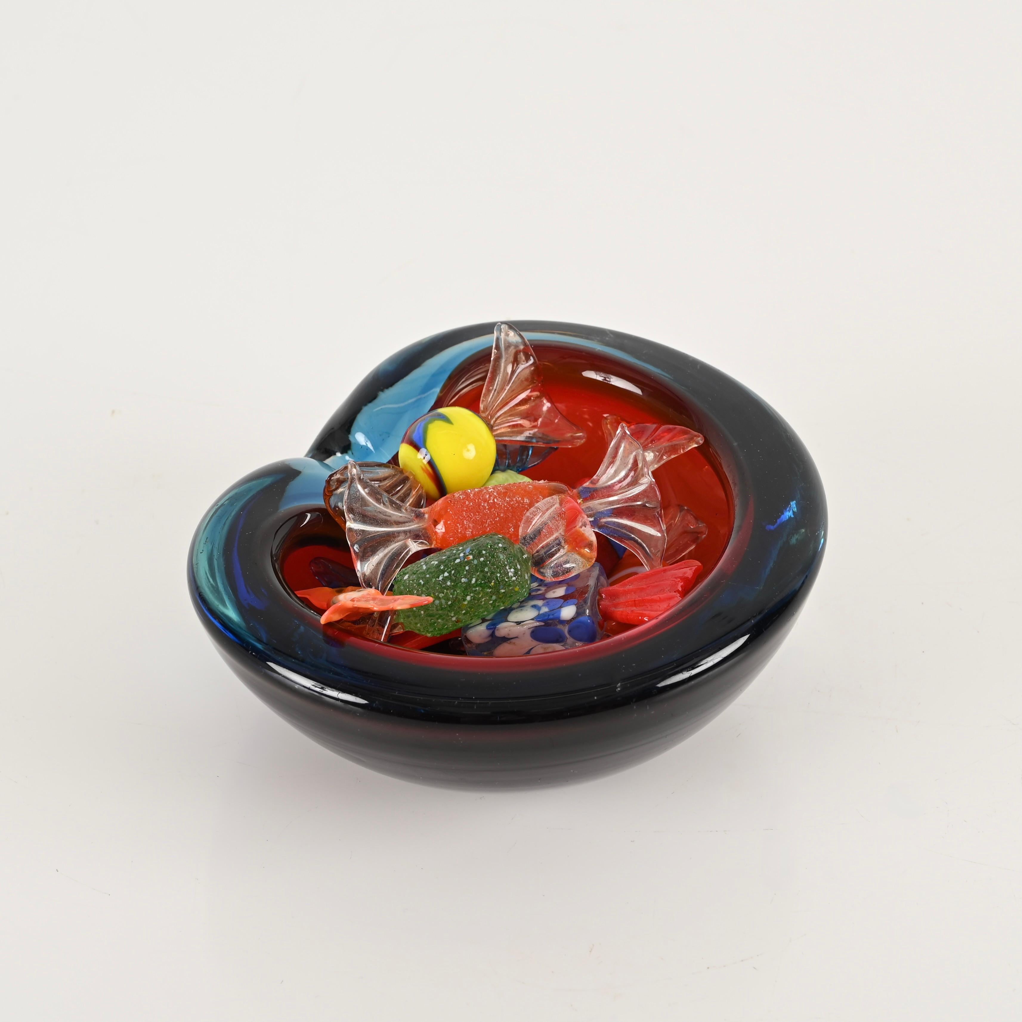 Mid-Century Modern Blue and Red Sommerso Murano Glass Heart-Shaped Bowl, Italy, 1960s For Sale