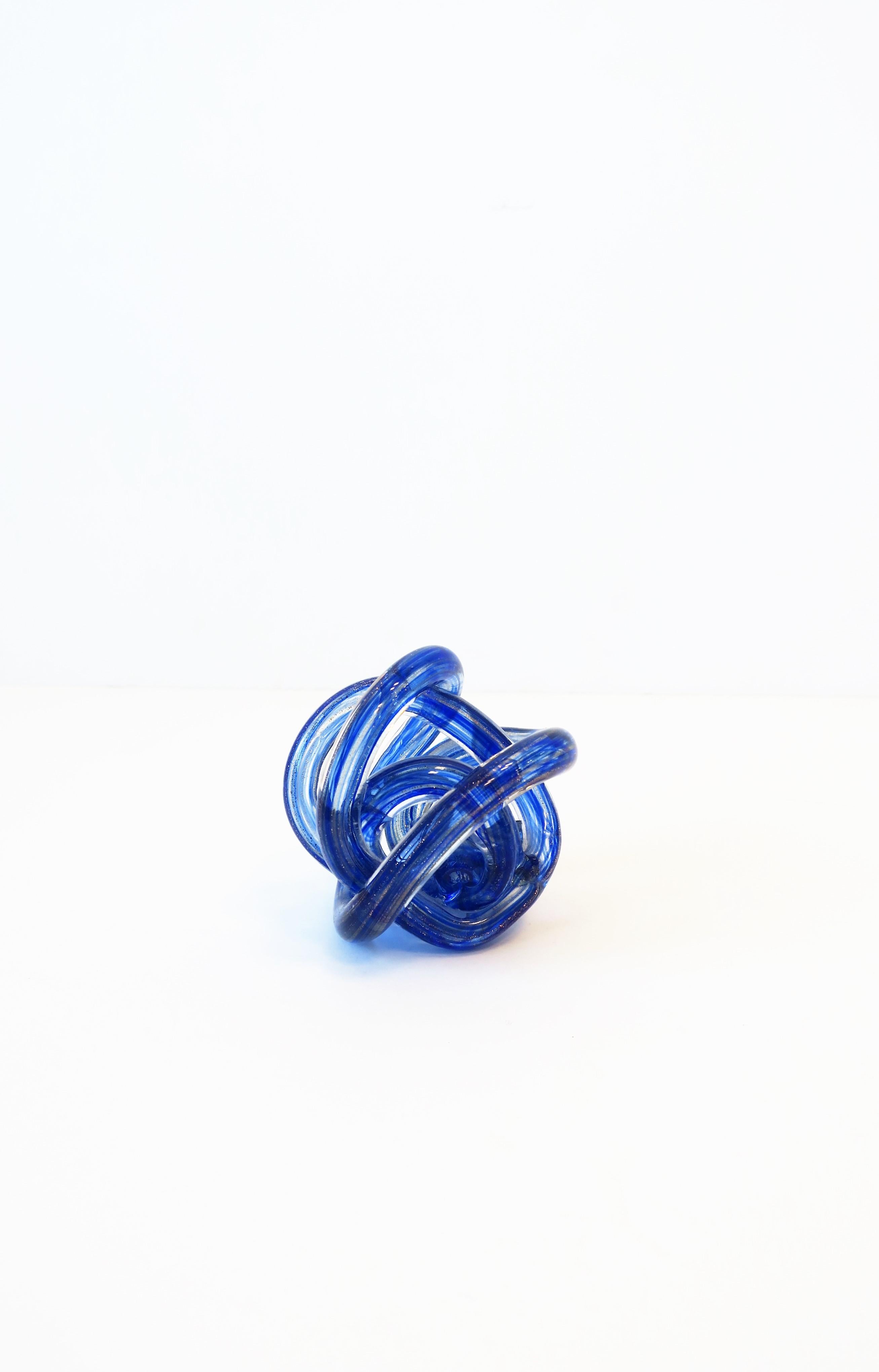 blue glass knot