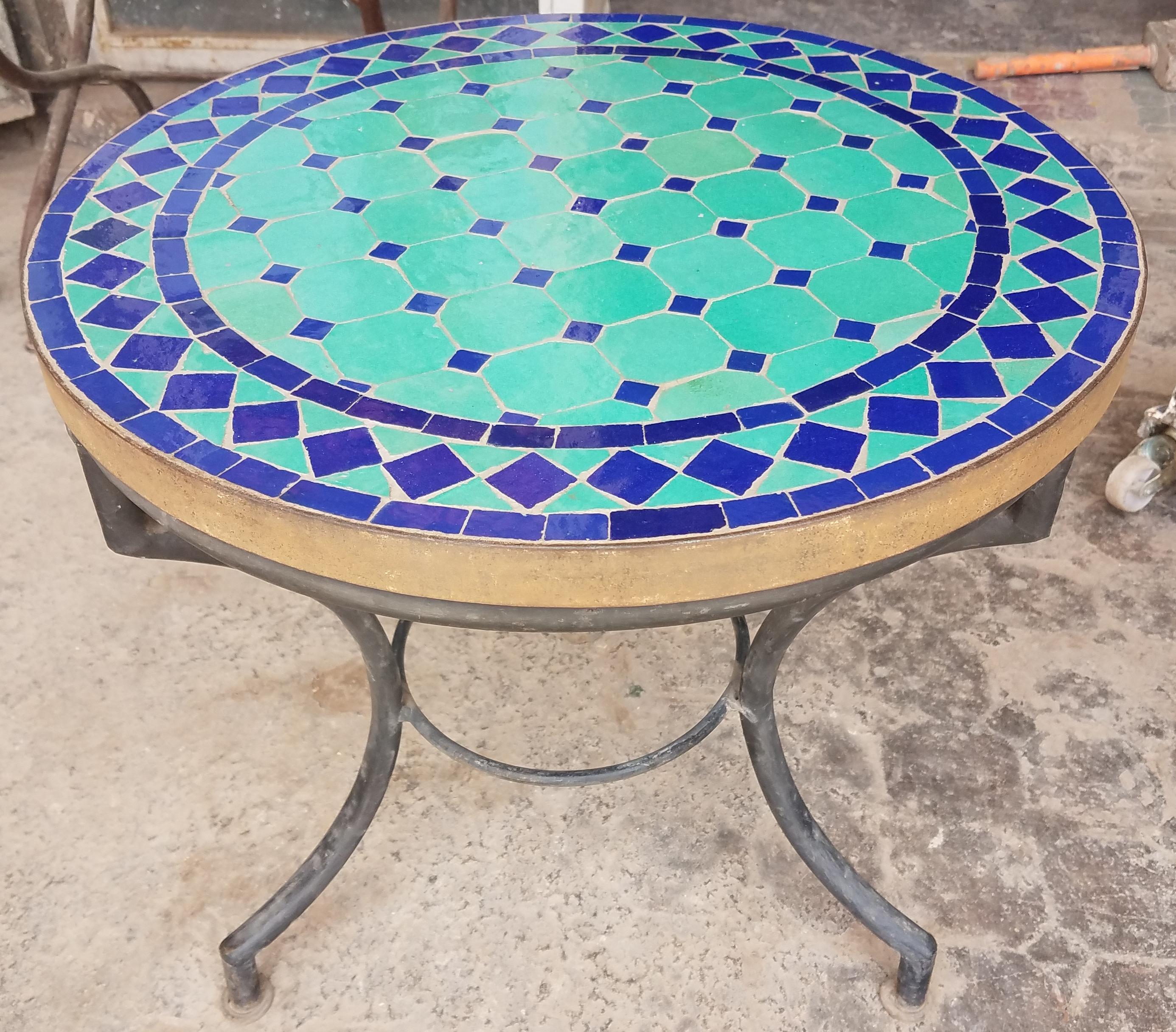 Blue And Turquoise Moroccan Mosaic Side Table = Mar 2 In New Condition For Sale In Orlando, FL