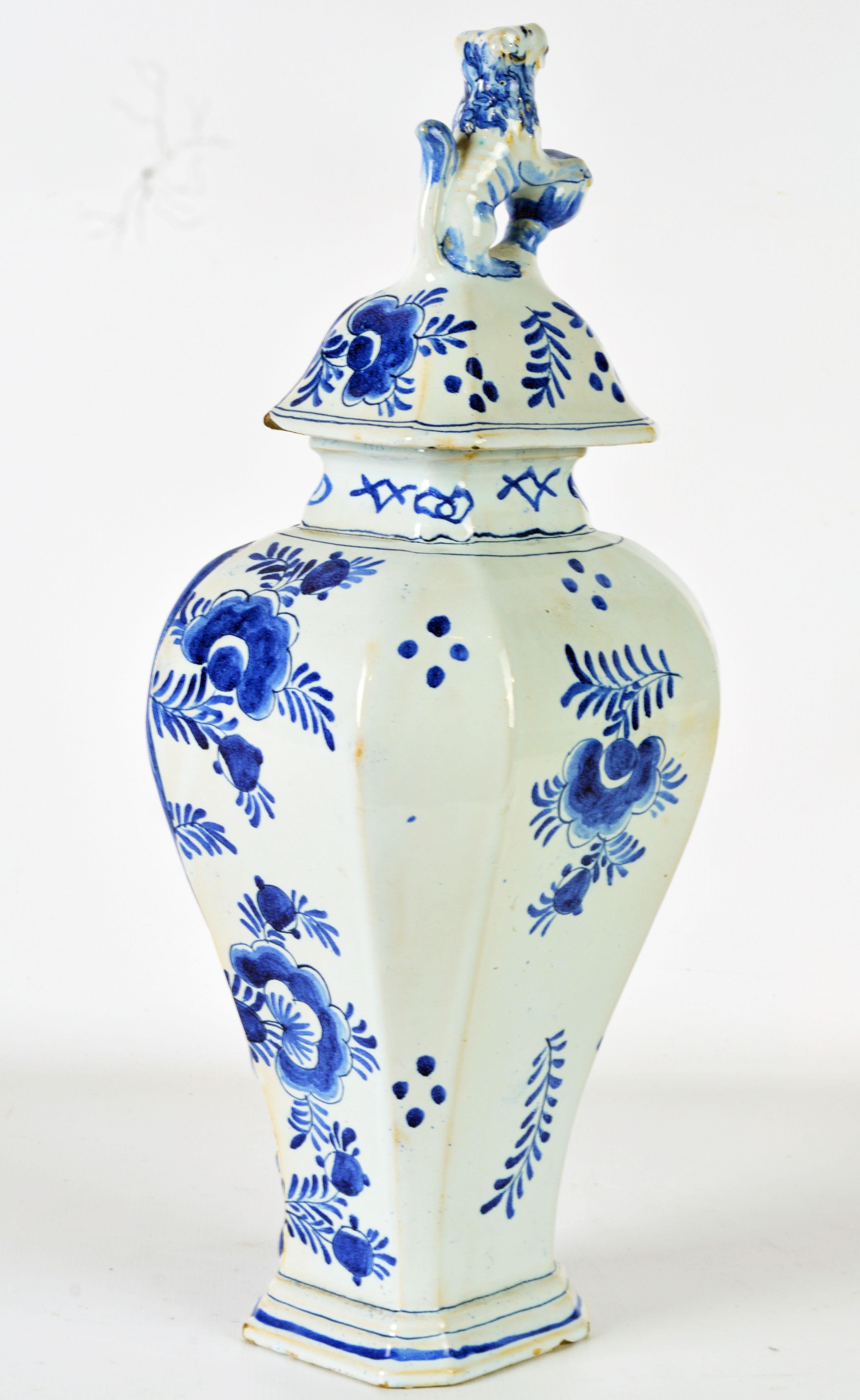 Rococo Blue and White 18th Century Delft Pottery Covered Octagonal Jar with Lion Finial