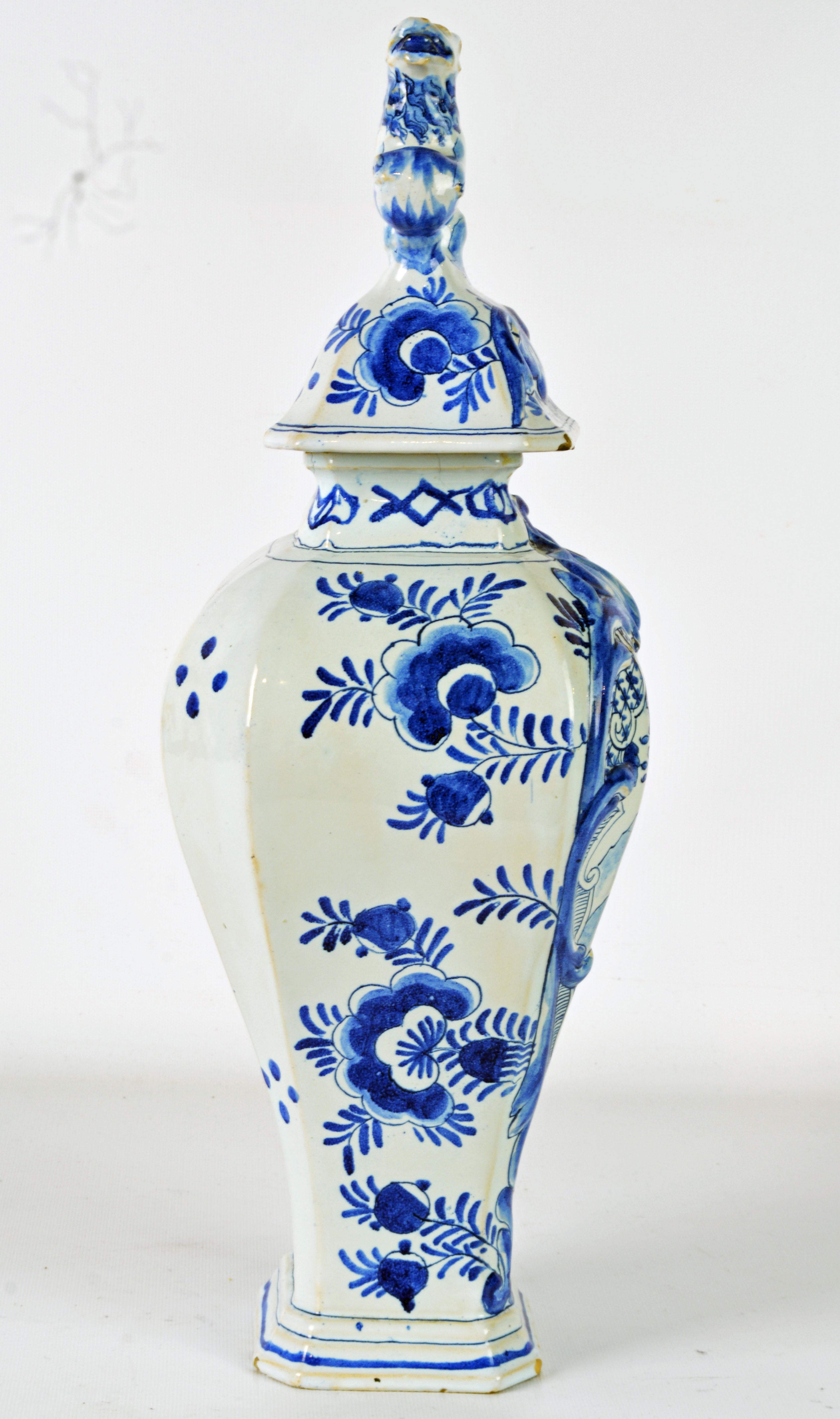 Dutch Blue and White 18th Century Delft Pottery Covered Octagonal Jar with Lion Finial