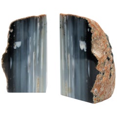 Paire de serre-livres en agate bleue et blanche