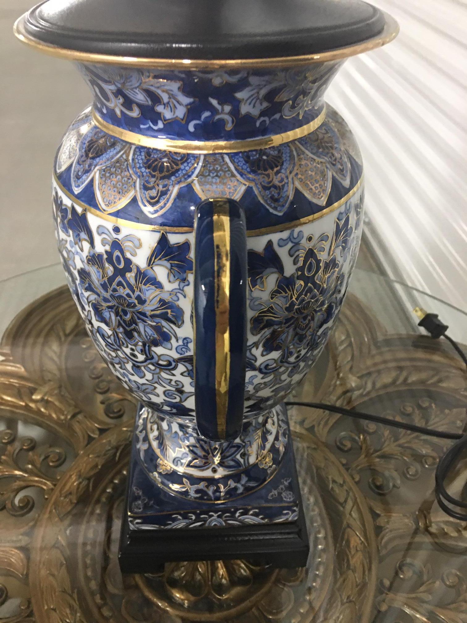 Blue and White Asian Motif Lamp with Handles, 20th Century In Good Condition In Savannah, GA