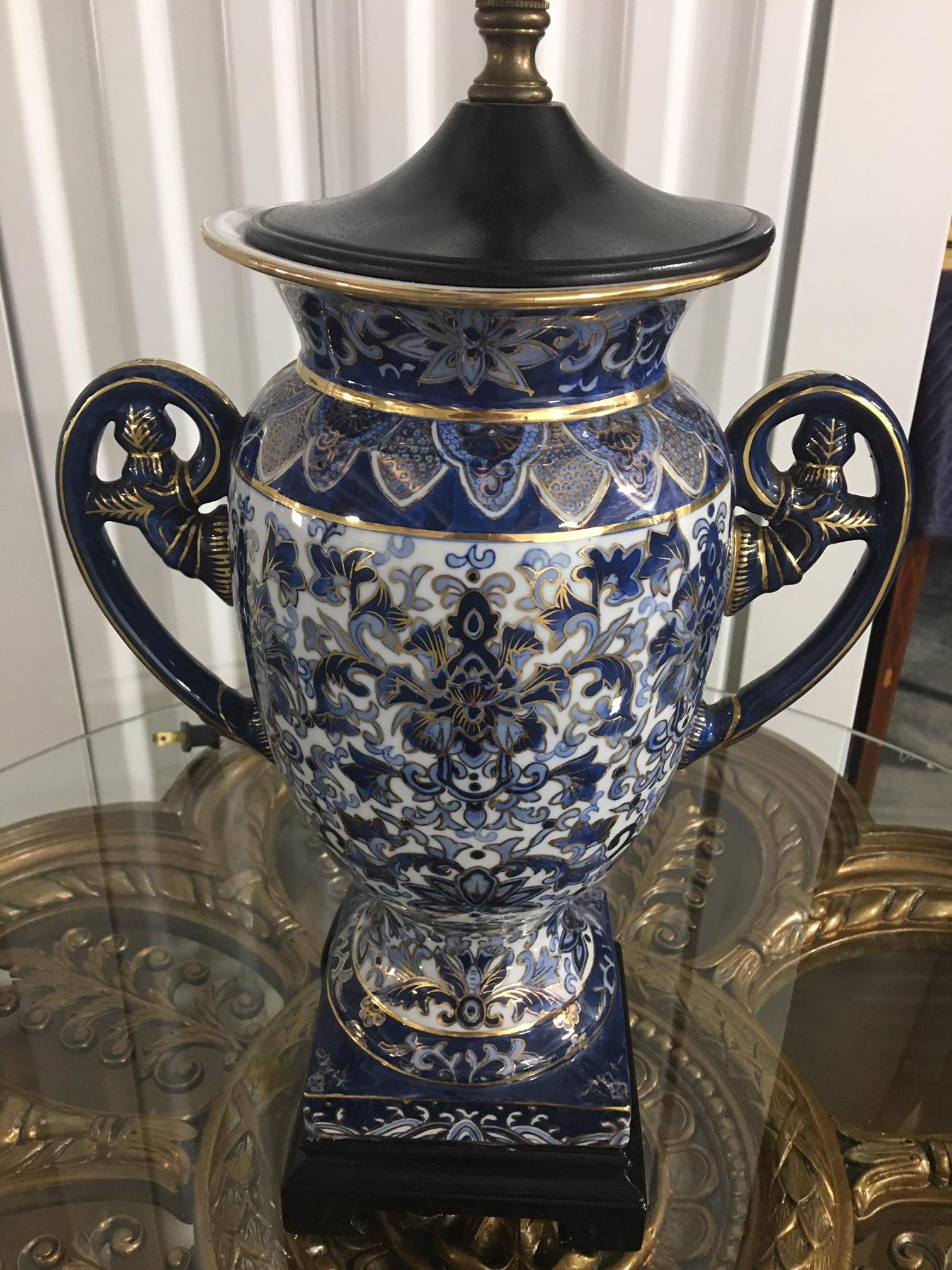 Porcelain Blue and White Asian Motif Lamp with Handles, 20th Century
