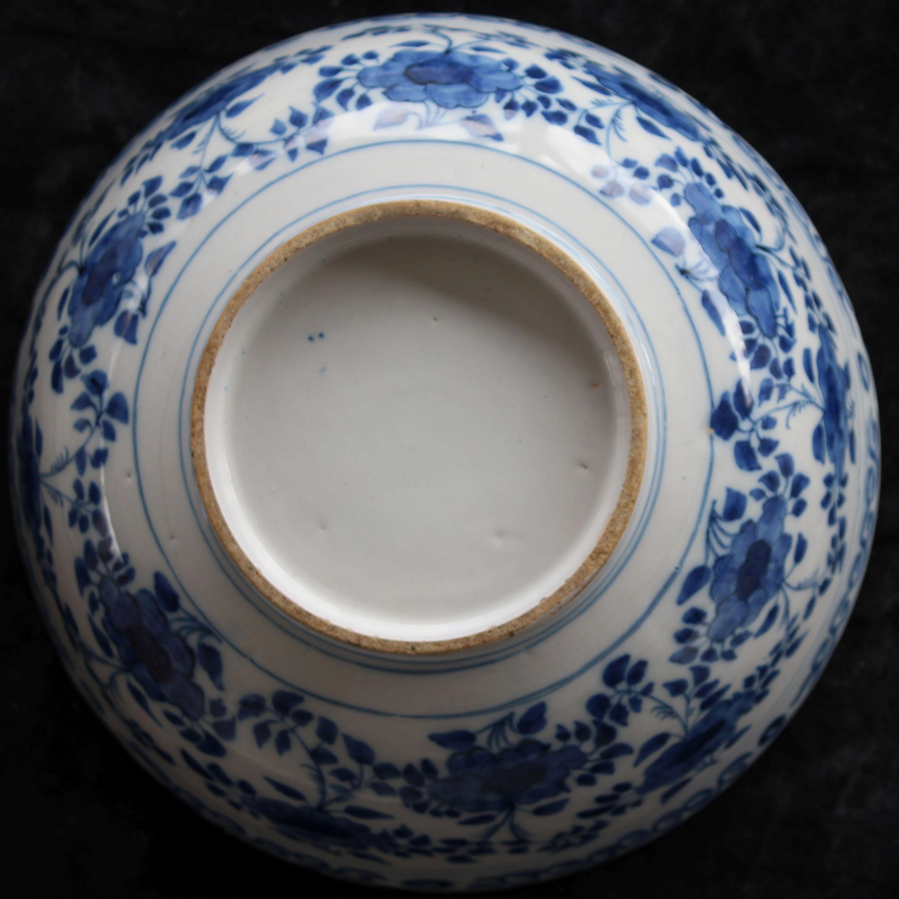 Blaue und weiße Schale Delft, 1690-1710 (Keramik) im Angebot