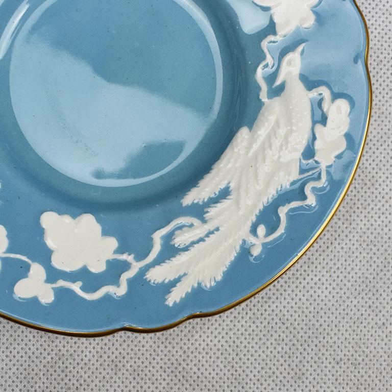 Blue and White Ceramic Floral Royal Crown Derby Bird Plate, 1940s, England In Good Condition In Oklahoma City, OK