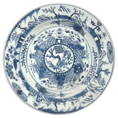 Antique Blue and White Chinese Export Large Charger, Late Kangxi Period, circa 1700