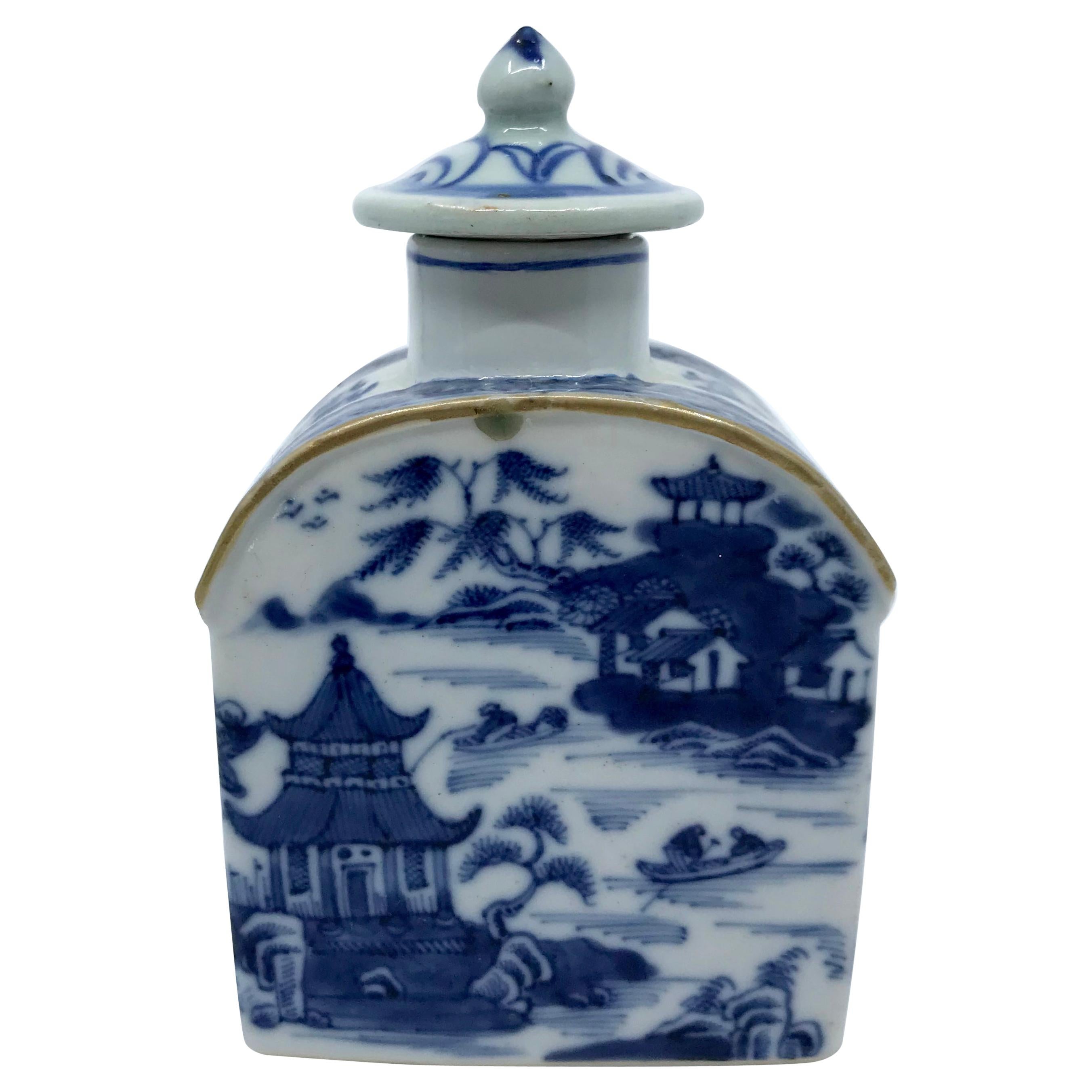 Blue and White Chinese Export Tea Caddy For Sale
