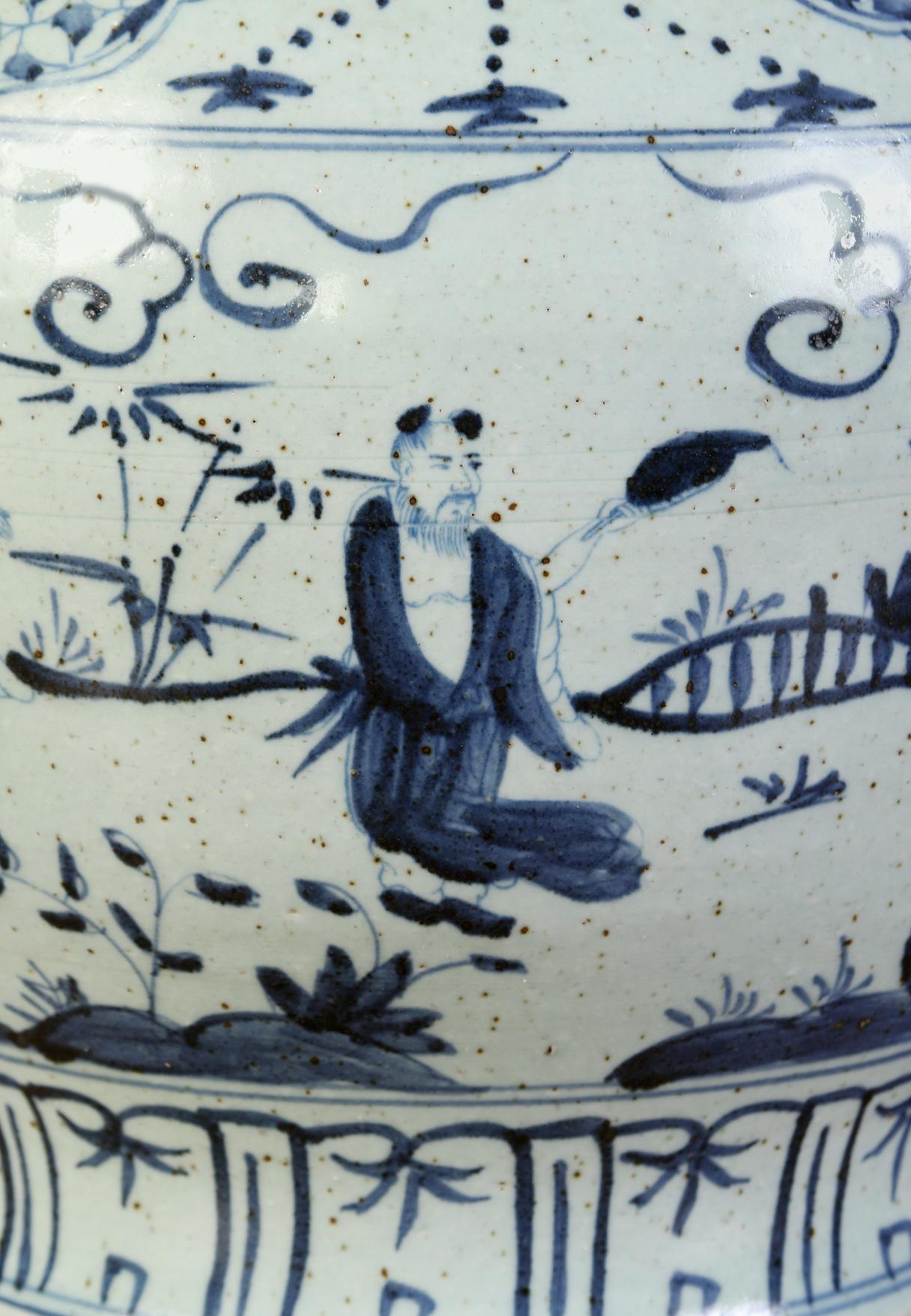 20ième siècle Vase d'exportation chinois bleu et blanc en vente