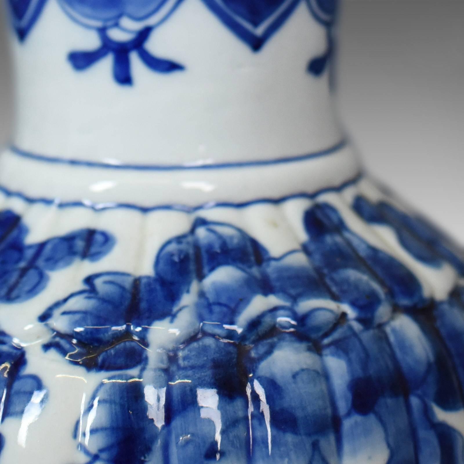 Chinese Export Blue and White Chinese Flower Vase Ceramic, China Pottery, Mid-Late 20th Century