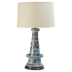 Lampe chinoise bleue et blanche en forme de brûleur d'encens