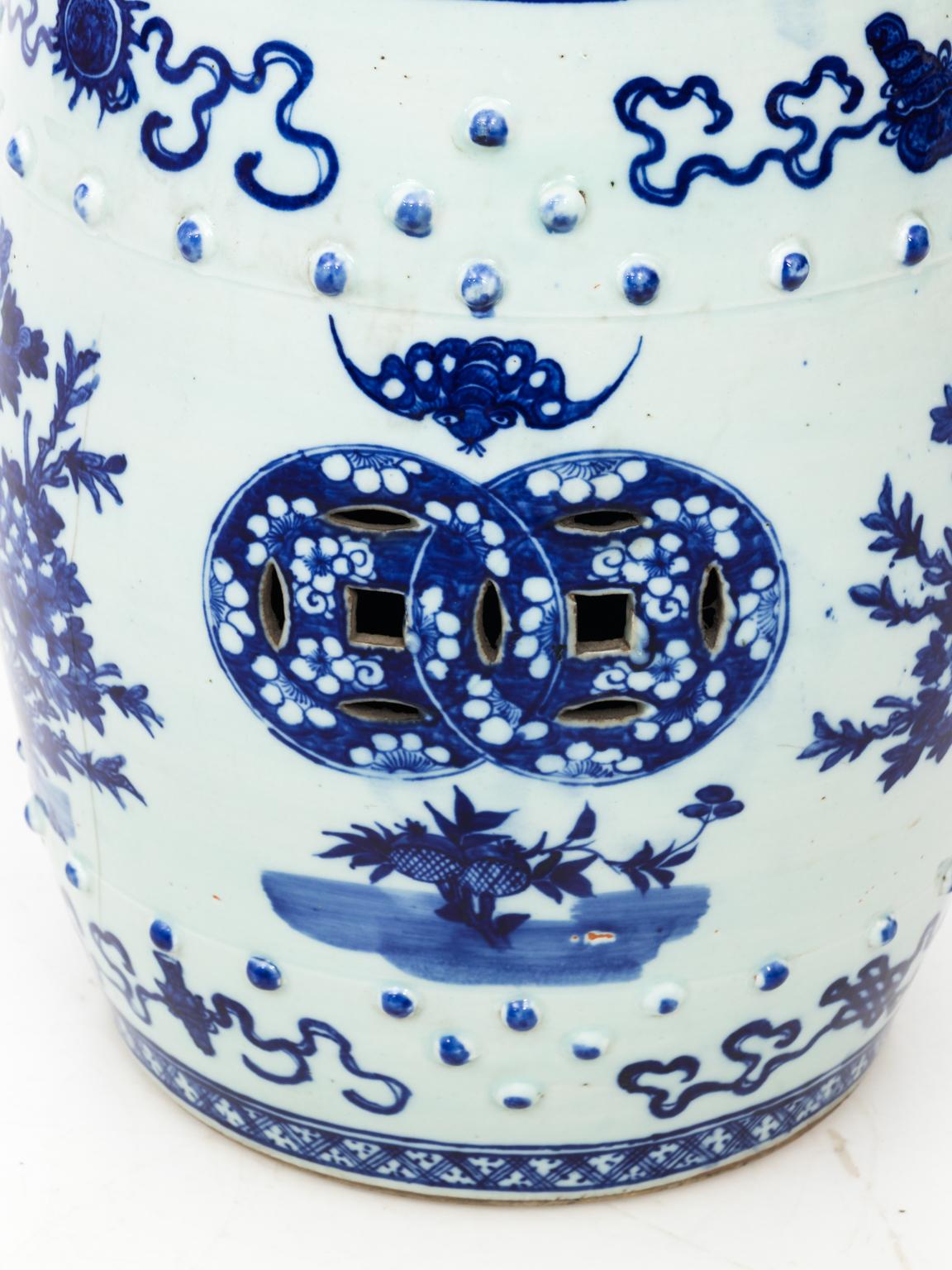 Chinese Export Blue and White Chinese Porcelain Garden Seat