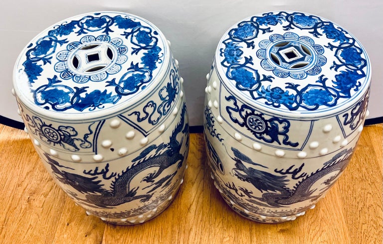 Tabouret D'appoint Chinoiserie – Porcelaine Bleu Et Blanc – Motif Dragon – 44cm