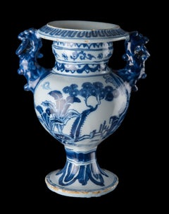 Blue and white chinoiserie altar vase Delft, 1685