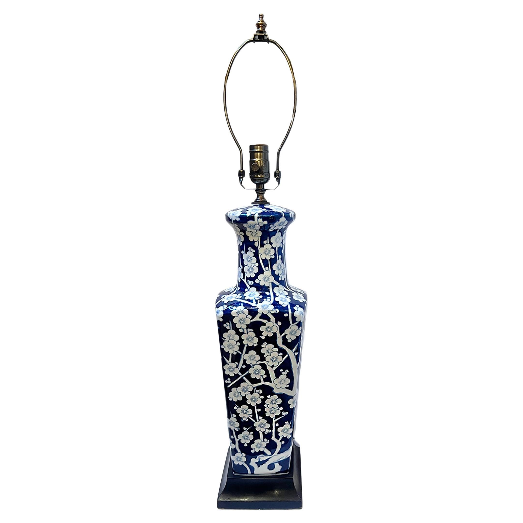 Lámpara Chinoiserie Azul y Blanca