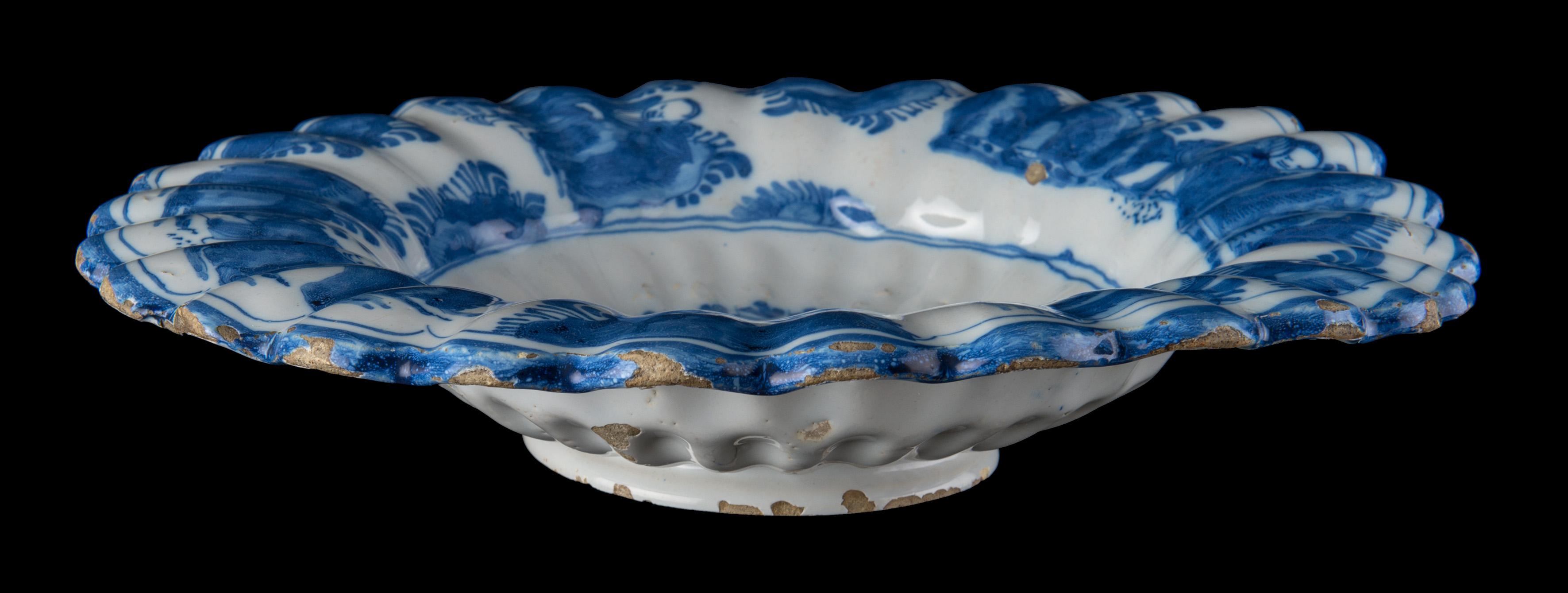 Ceramic Blue and White Chinoiserie Lobed Dish, Delft, 1650-1680 For Sale