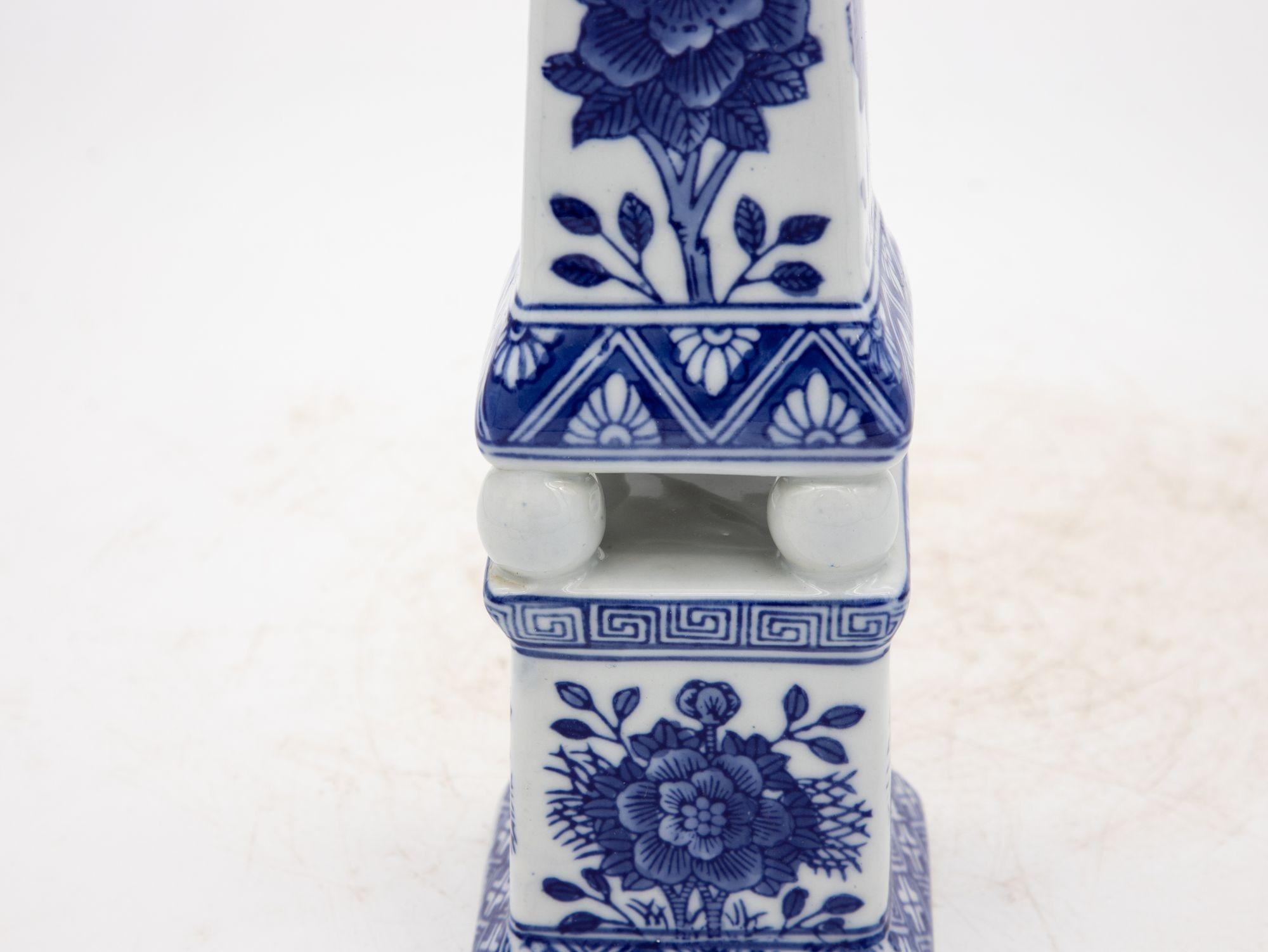 Late 20th Century Blue and White Chinoiserie Obelisk, 20th Century For Sale
