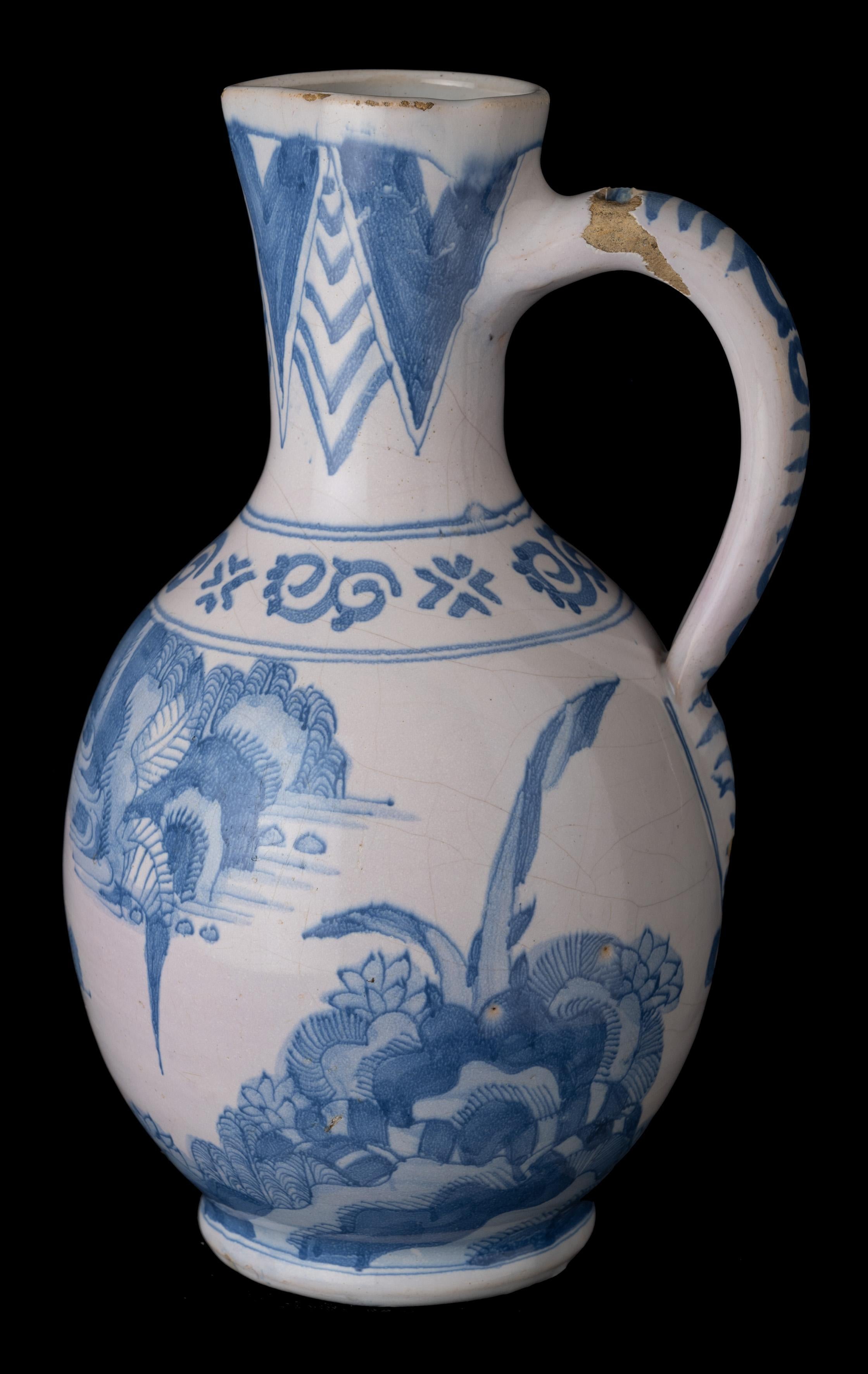 Blauer und weißer Chinoiserie-Weinkrug Delfter Porzellan, 1650-1670 (17. Jahrhundert) im Angebot