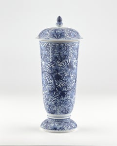 Blue and White Deep Beaker, Qing Dynasty, Kangxi era, circa 1690