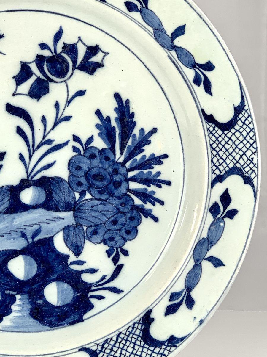 Blue and White Delft Charger Hand Painted Mid-18th Century, Circa 1765 For Sale 7