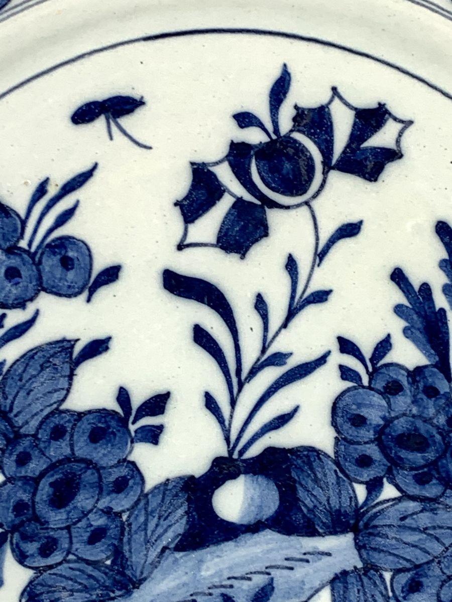 Blue and White Delft Charger Hand Painted Mid-18th Century, Circa 1765 For Sale 1