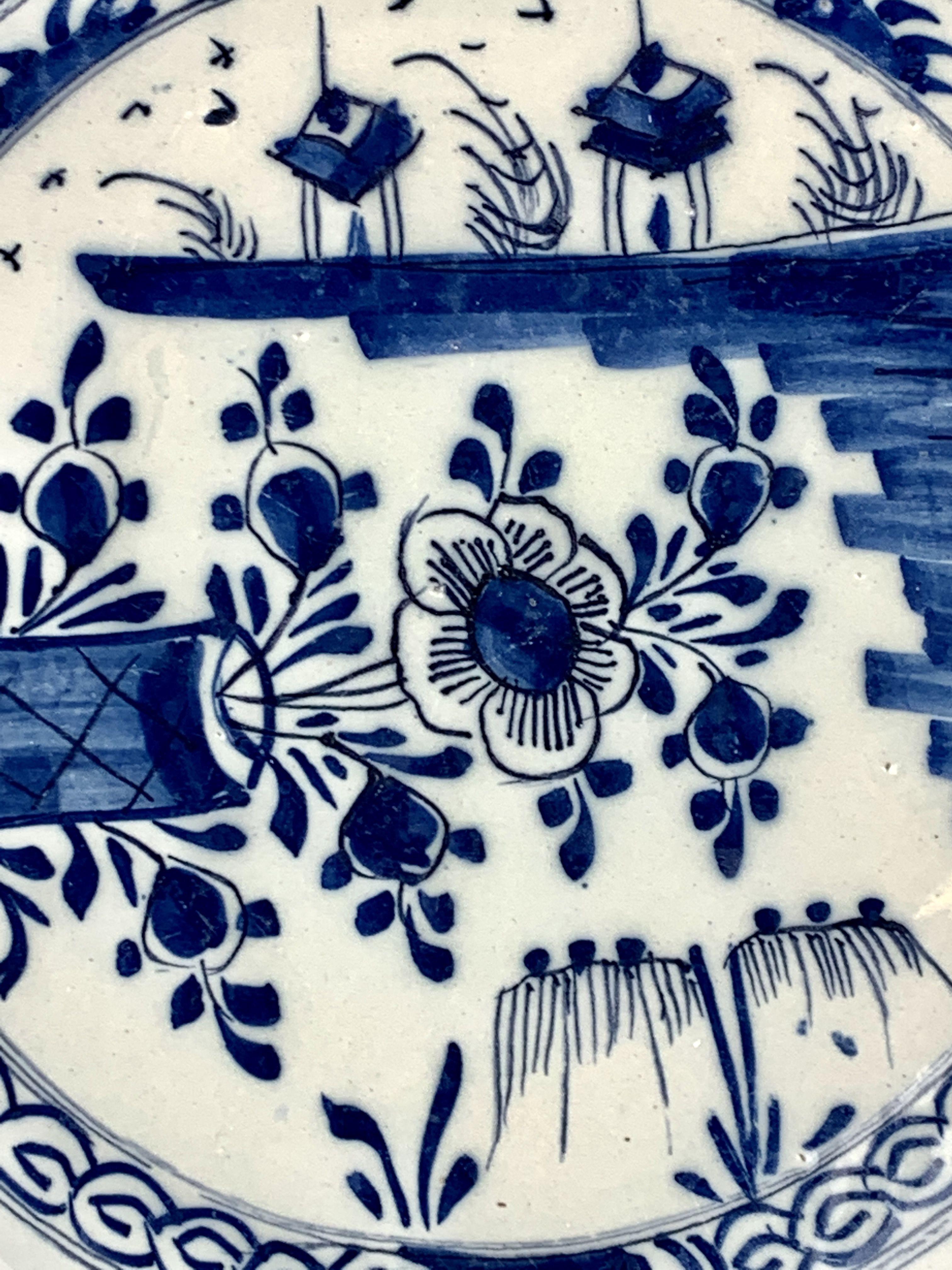 Blue and White Delft Charger Made Netherlands circa 1770 Chinoiserie Decoration In Excellent Condition For Sale In Katonah, NY