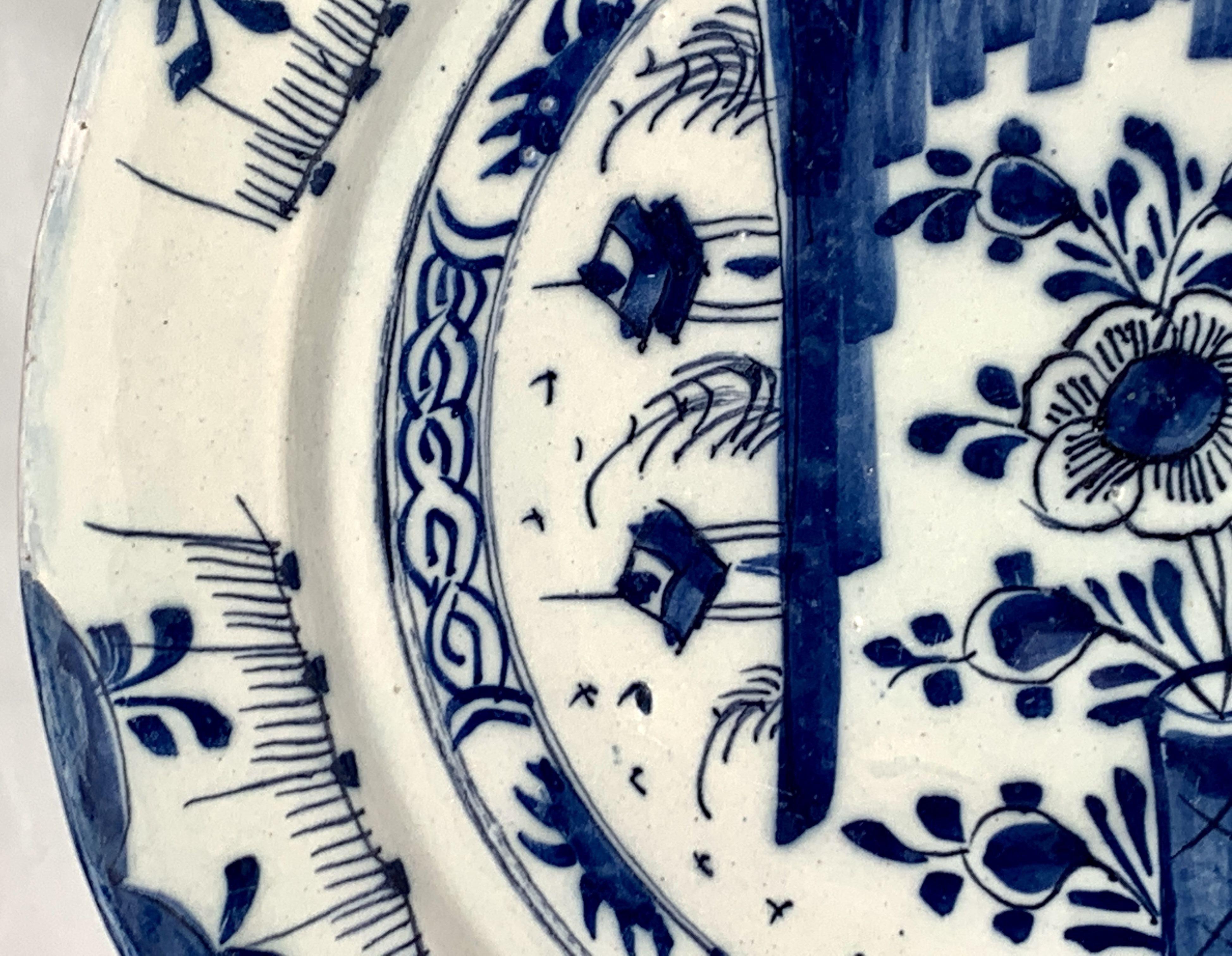 Blue and White Delft Charger Made Netherlands circa 1770 Chinoiserie Decoration For Sale 4