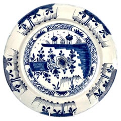 Blauer und weißer Delfter Teller, hergestellt in den Niederlanden, um 1770, Chinoiserie-Dekor