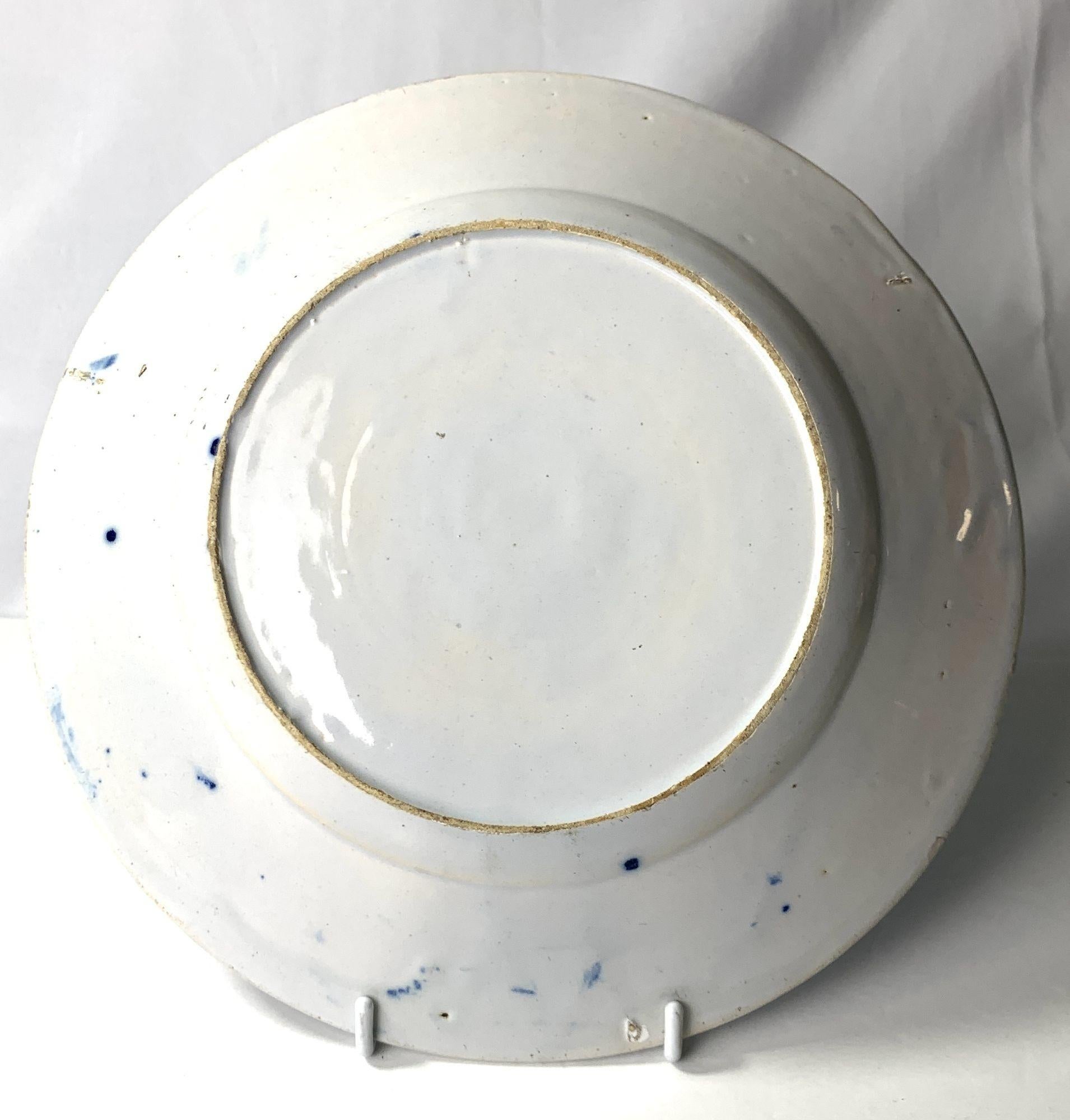 Faïence de Delft Plat en faïence de Delft bleu et blanc Pays-Bas vers 1800 en vente