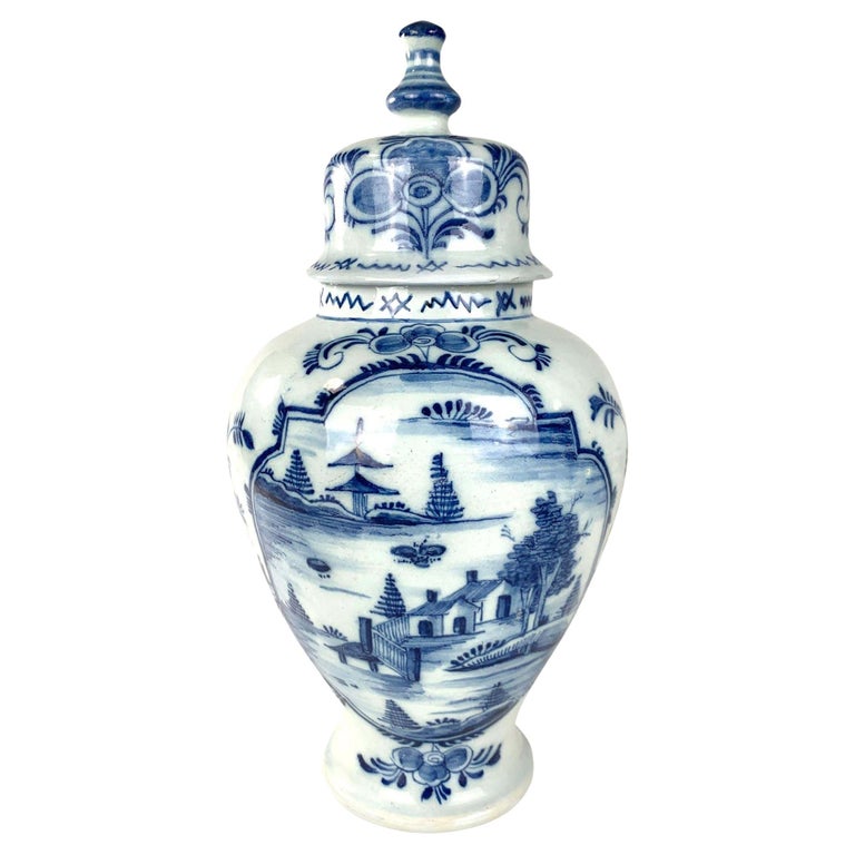 Blue and White Delft Mantle Jar Netherlands circa 1780 For Sale