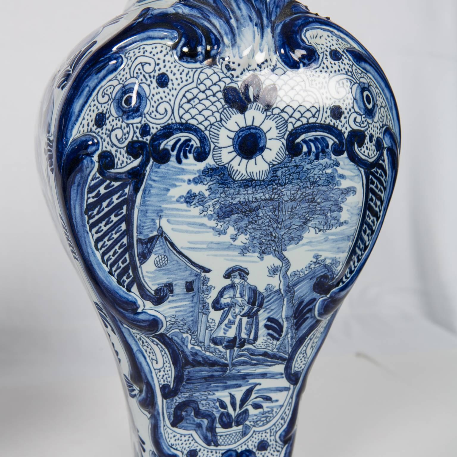Blue and White Delft Mantle Vases Antique Dutch in Stock In Excellent Condition In Katonah, NY