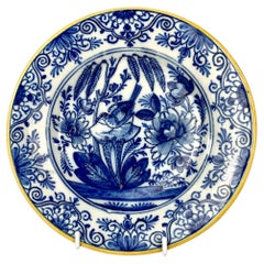 Assiette en faïence de Delft bleue et blanche avec oiseaux, Pays-Bas, 18ème siècle, vers 1780