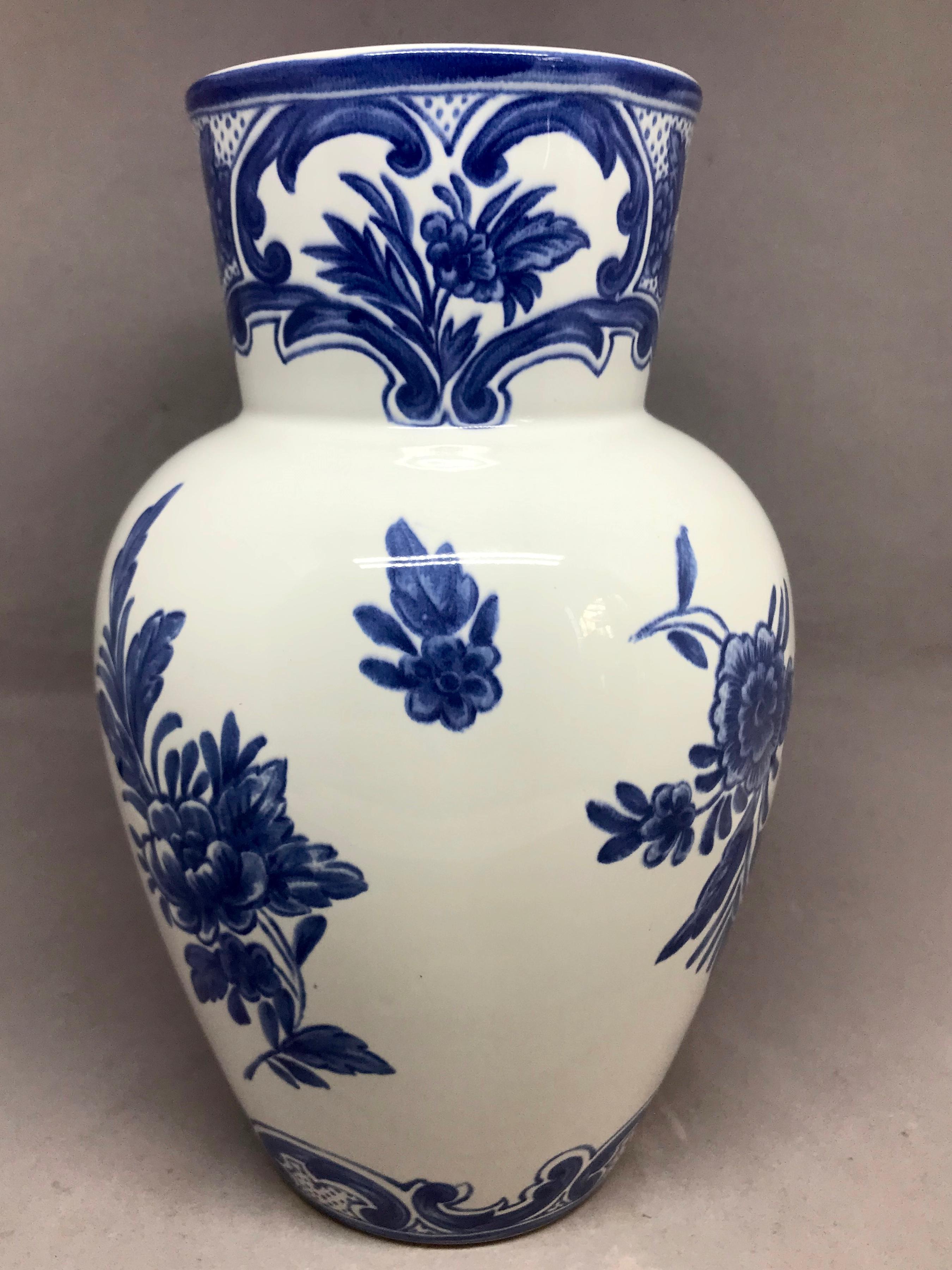 tiffany delft vase