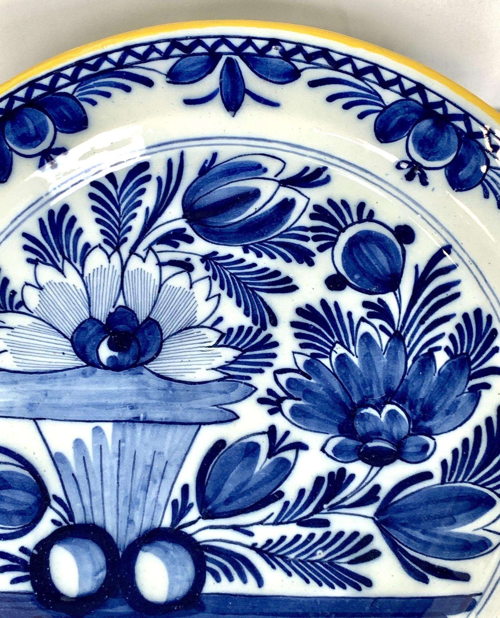 Blue and White Dutch Delft Charger Made Netherlands, circa 1800 In Excellent Condition In Katonah, NY
