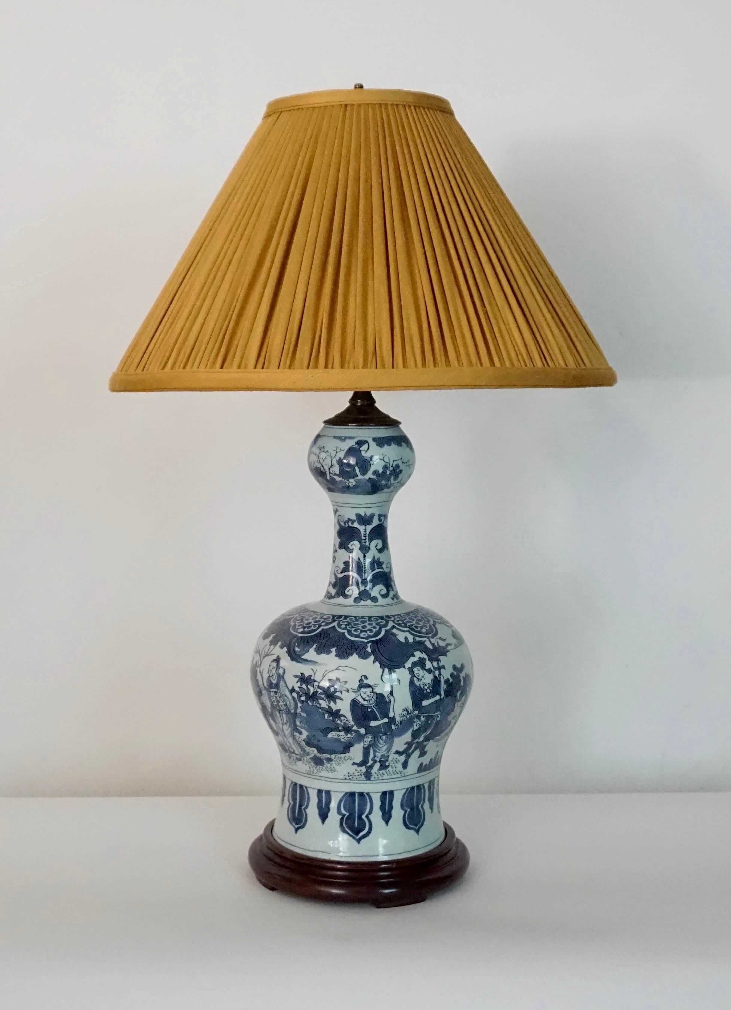 Blue and White Dutch Delft Garlic Neck Vase now Table Lamp, circa 1700 2
