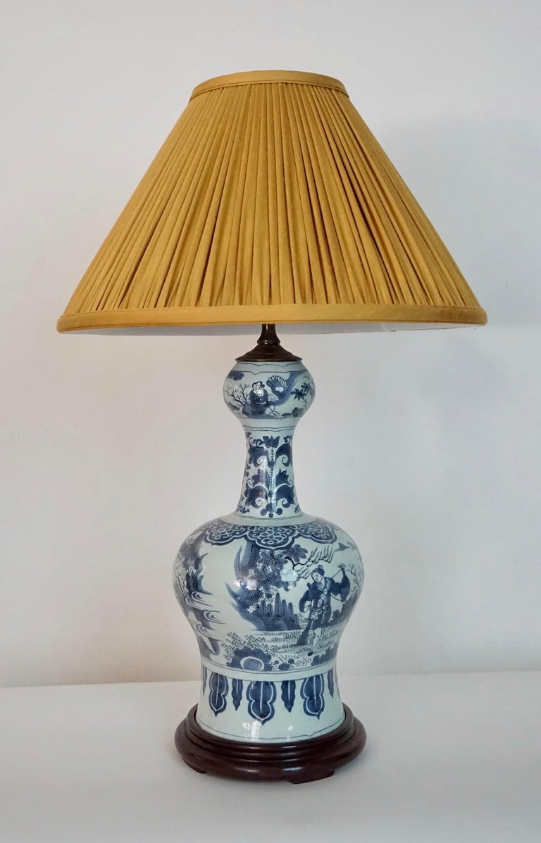 White Dutch Delft Garlic Neck Vase, Blue Delft Table Lamps
